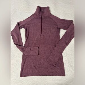 Lululemon Swiftly Tech 1/4 Zip Size 6 Long Sleeve Heathered‎ Purple
